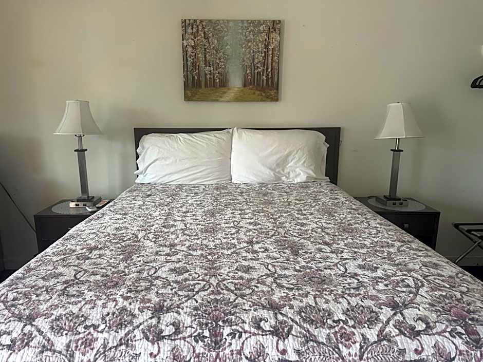 Sonoma Lodge