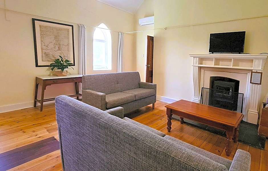 Bungaree Station Bed And Breakfast