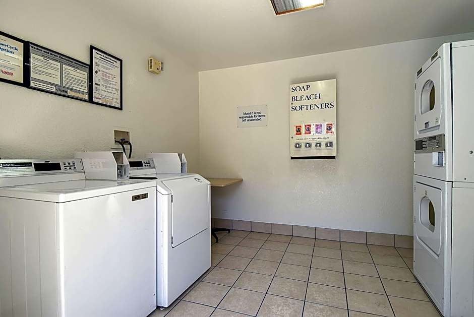 Motel 6-Rowland Heights, CA - Los Angeles - Pomona