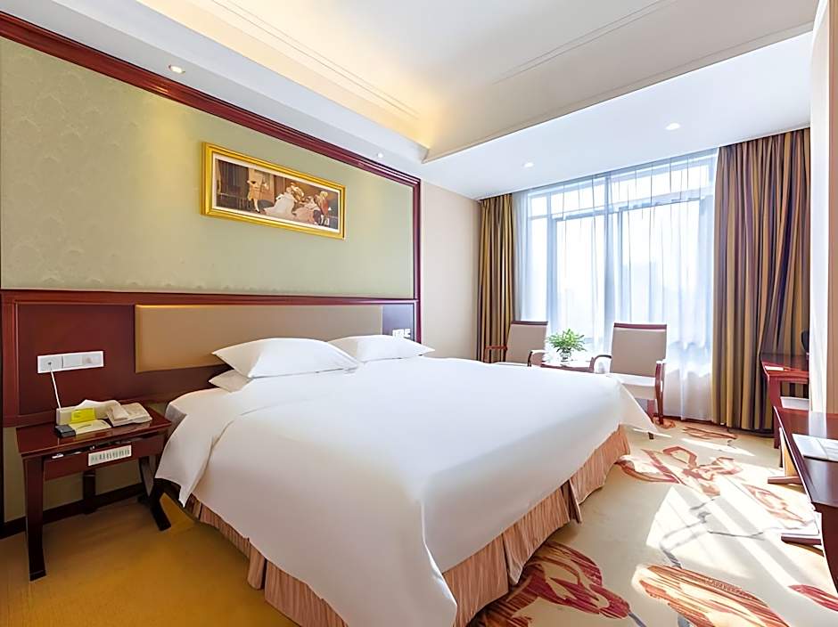 Vienna Hotel Guangzhou Shaheding Metro Station