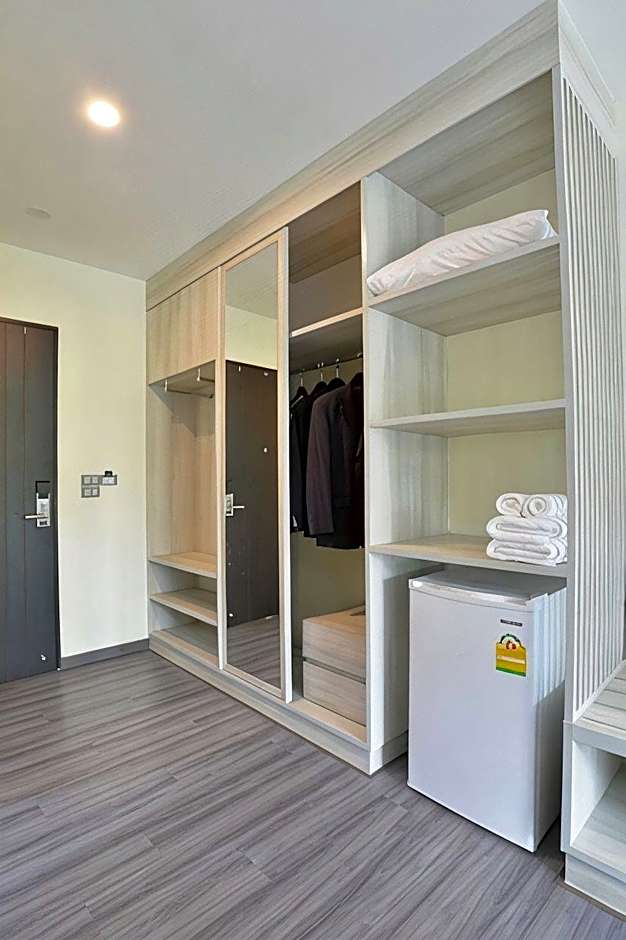 Phavina Grand Boutique