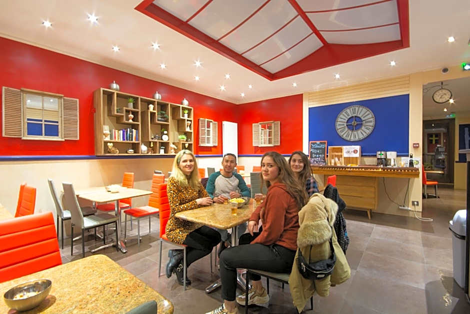 Antares hostel
