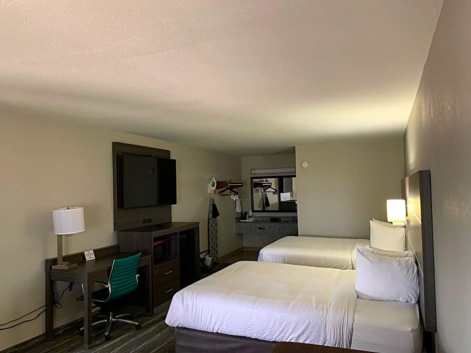 Days Inn by Wyndham Wagoner