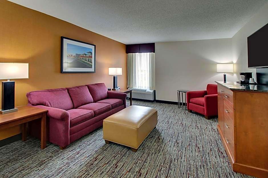 DRURY INN & SUITES EVANSVILLE EAST