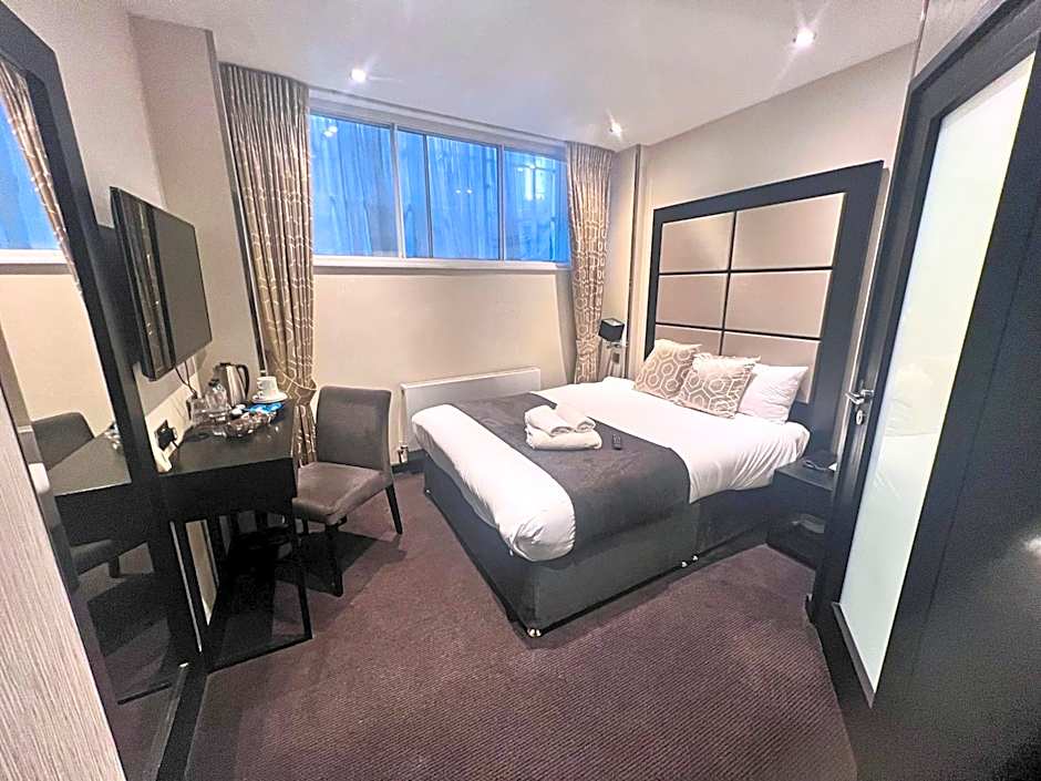 Great St Helen Hotel
