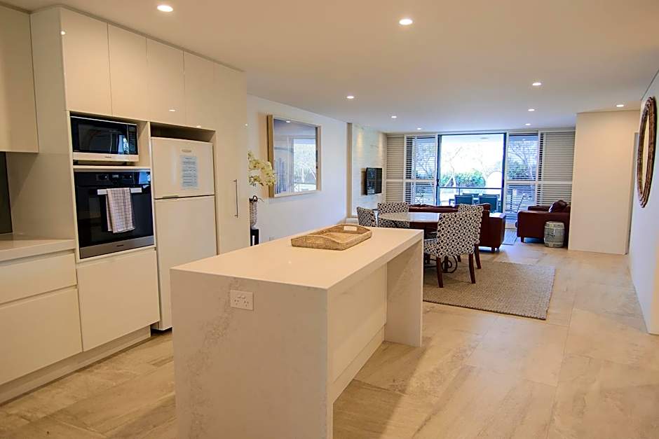 Bay Royal Apartments