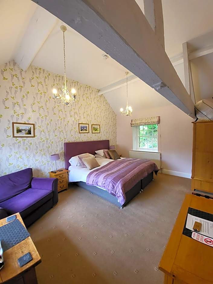 The Manifold Inn Hotel