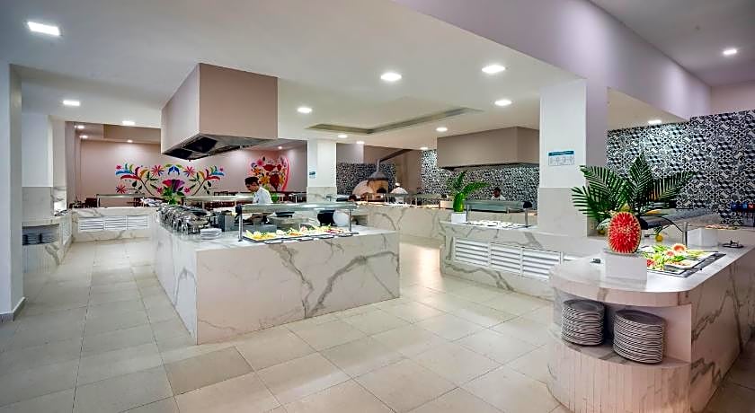 Viva Azteca by Wyndham, A Trademark All Inclusive Resort