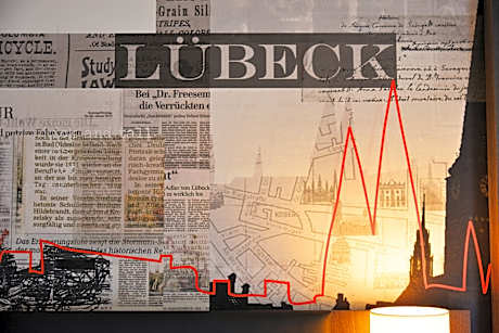 2 Twin Beds And 1 Bunk Bed Family Room