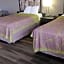 Super 8 by Wyndham Millbury/Toledo