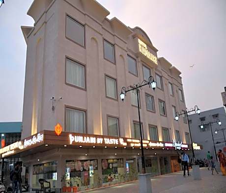 Hotel Radiance