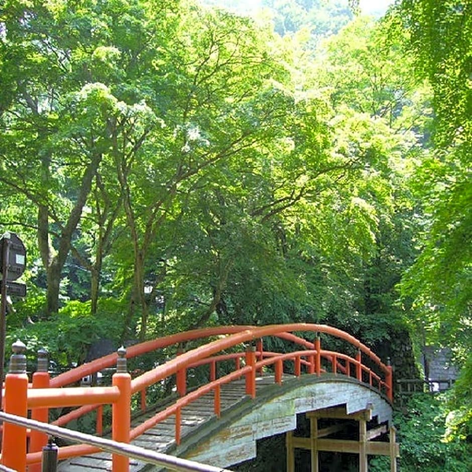 Sanyo Hotel