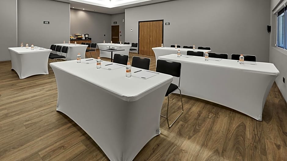 City Express Plus by Marriott Ciudad de Mexico Interlomas