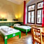 Hostel Mondpalast