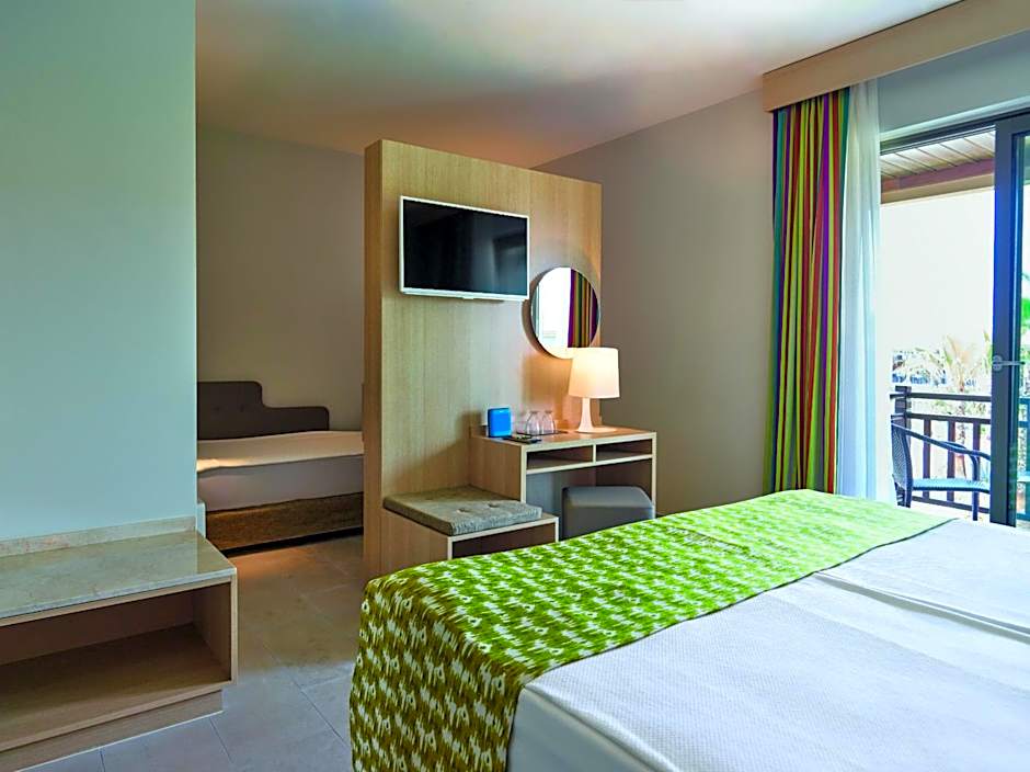 TUI BLUE Palm Garden