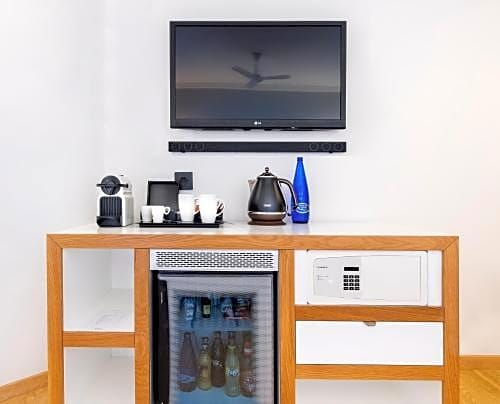 Photo 1 of 7 of The Level Junior Suite Ocean View (2 Adults + 1 Child)