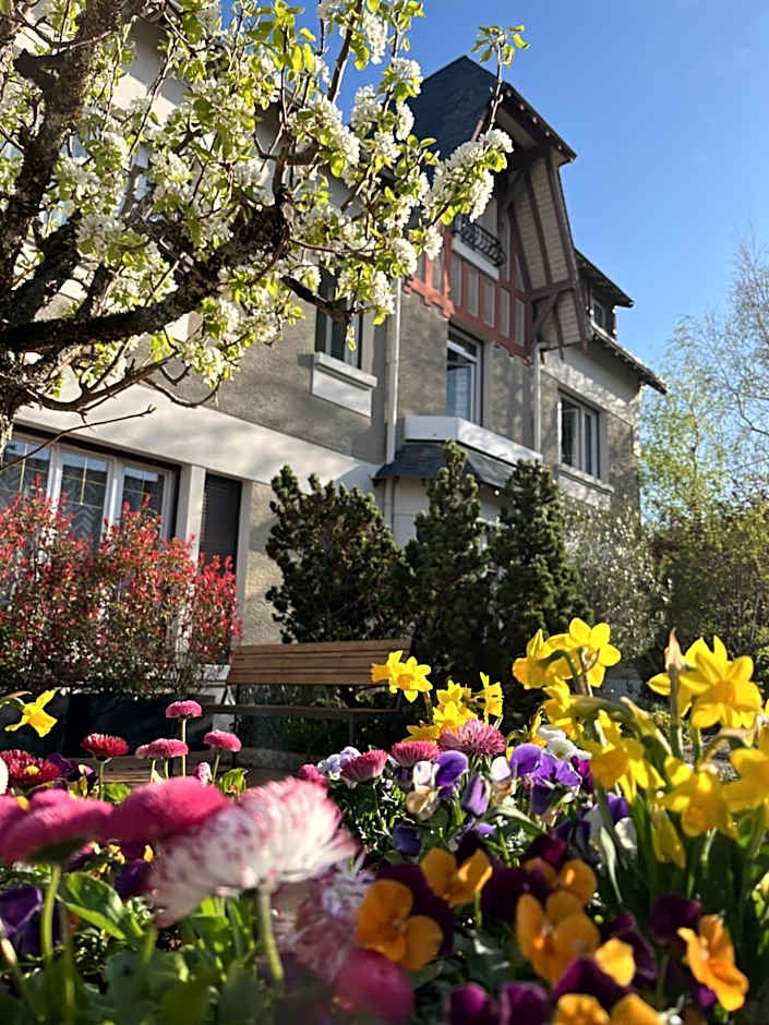 Logis Hôtel Le Saint Florent