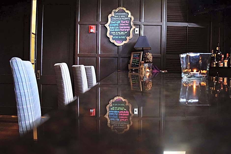 JH Adams Inn, Trademark Collection by Wyndham