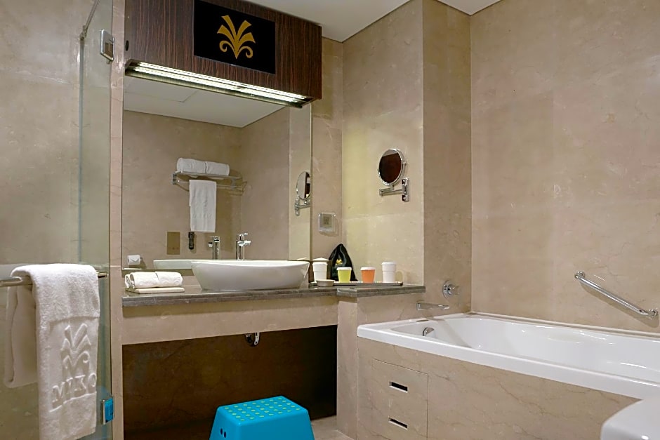 Myko Hotel & Convention Center Makassar