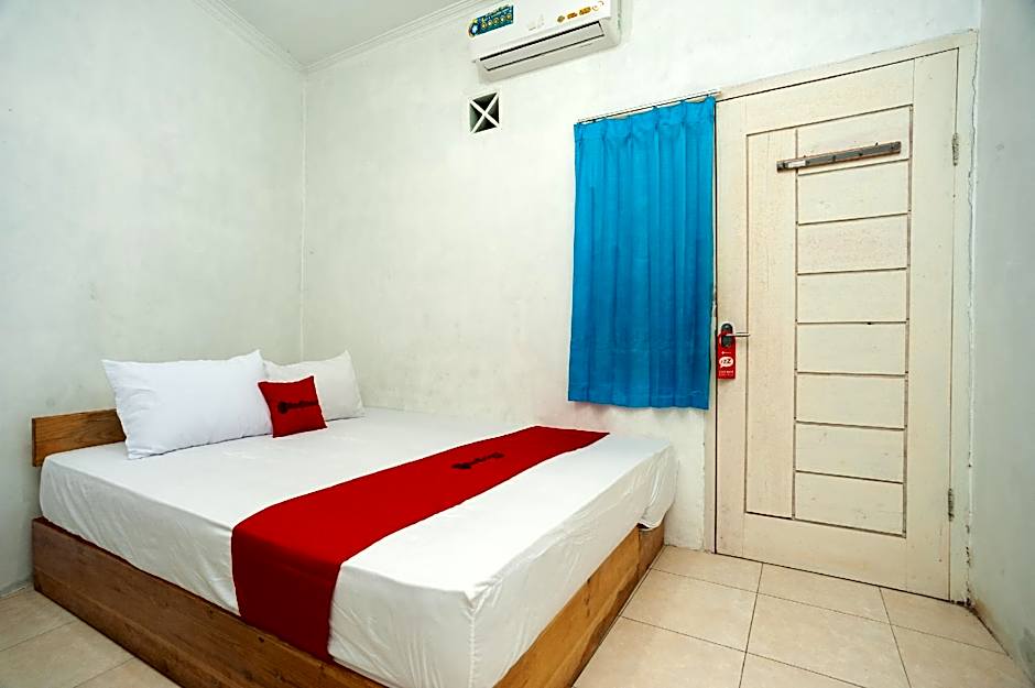 RedDoorz Syariah @ Jalan KH. Mas Mansur Lampung