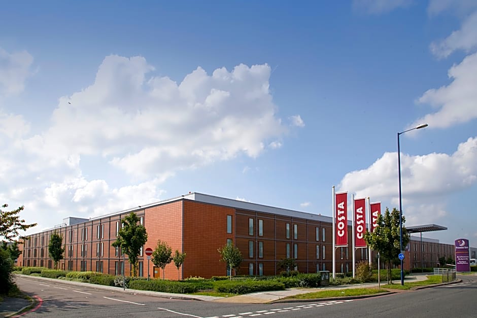Premier Inn Lon Heathrow Airport T2 & T3 (Bath Rd)