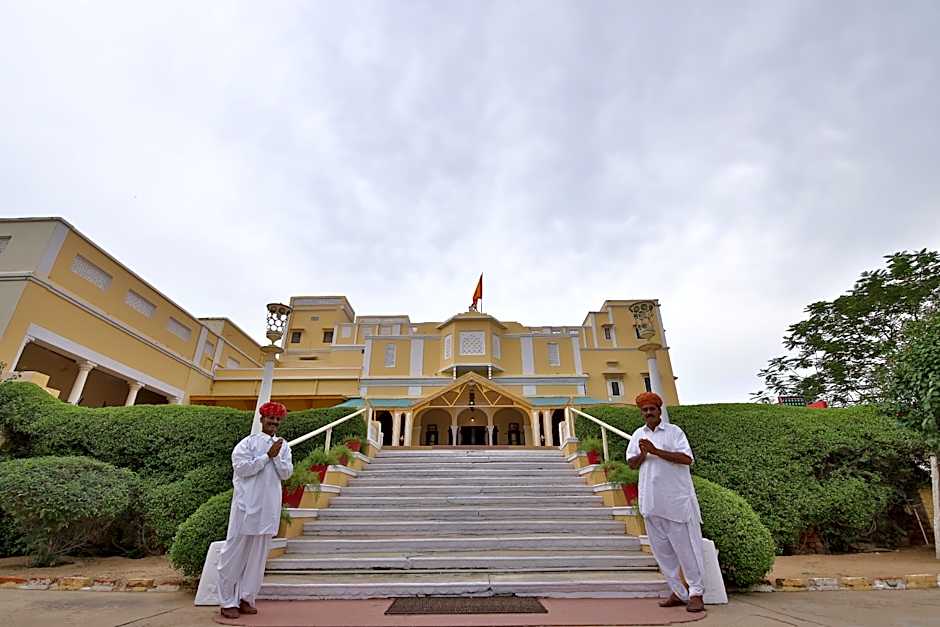 Roop Niwas Kothi Hotel
