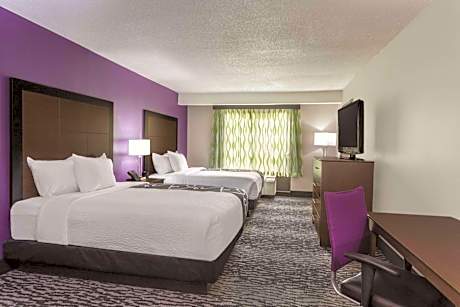 Queen Room with Two Queen Beds - Mobility Access/Non-Smoking