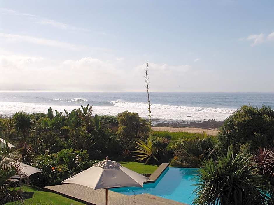 Diaz 15 House on the Bay