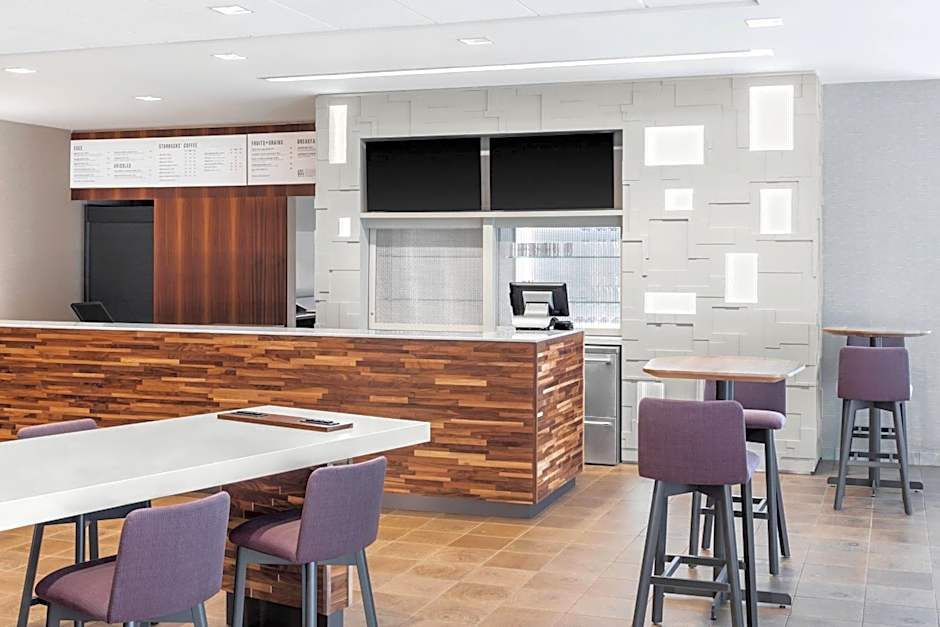 Courtyard by Marriott Wayne Fairfield