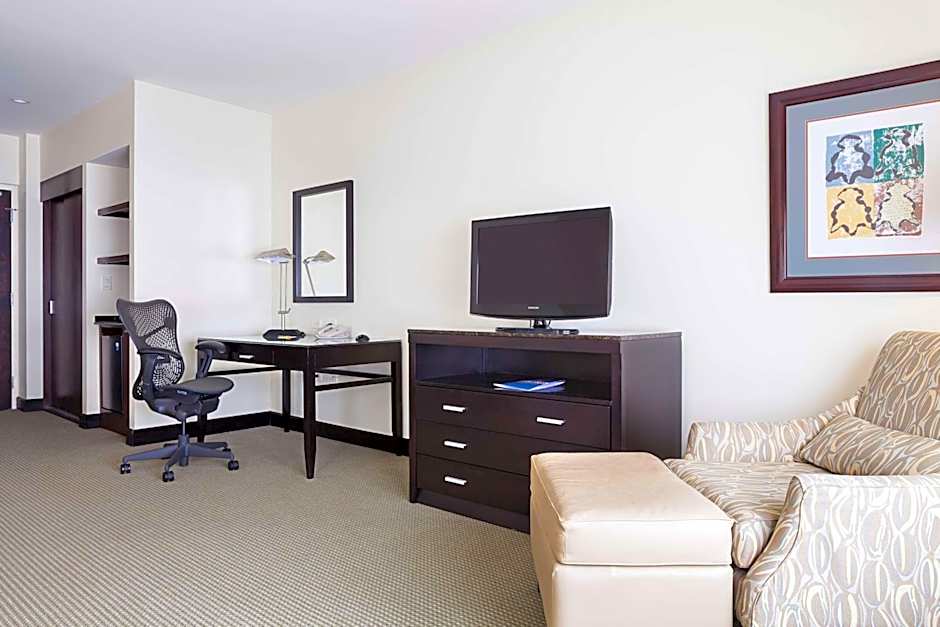 Hilton Garden Inn Liberia Airport