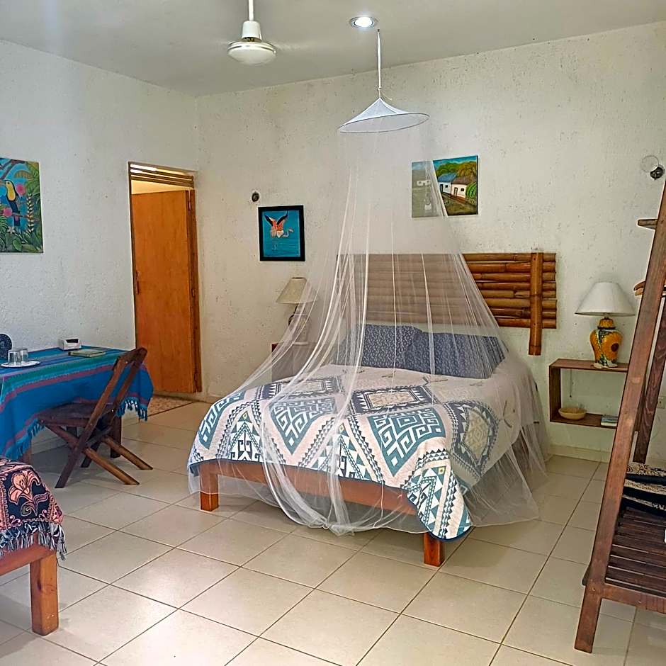 Mayan Bungalow Near Chichén