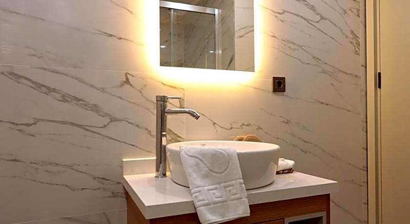 Livia Luxury Apart Hotel 