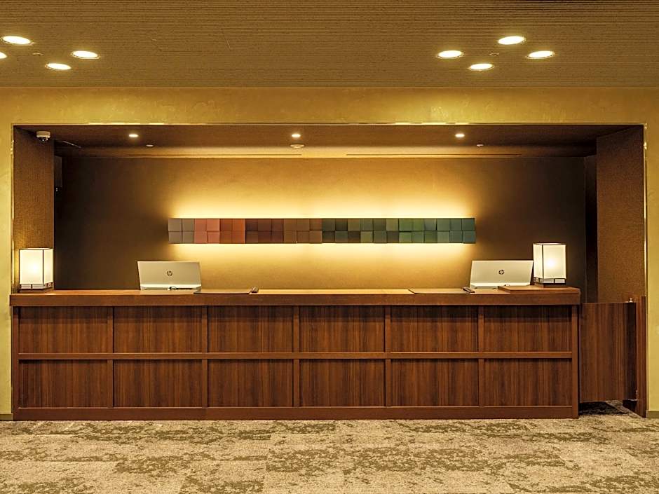 KAMENOI HOTEL OME