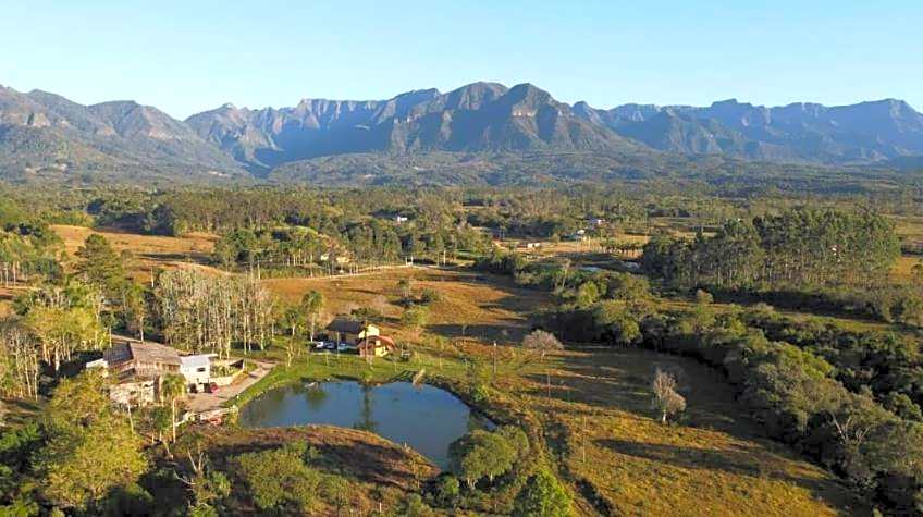 Fazenda Fernandes, pousada, gastronomia e lazer.