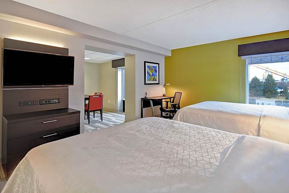 Holiday Inn Express & Suites Allentown-Dorney Park Area By IHG