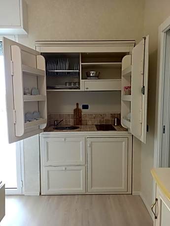 Studio Apartment with Sea View