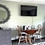 Colonial Valley Motel