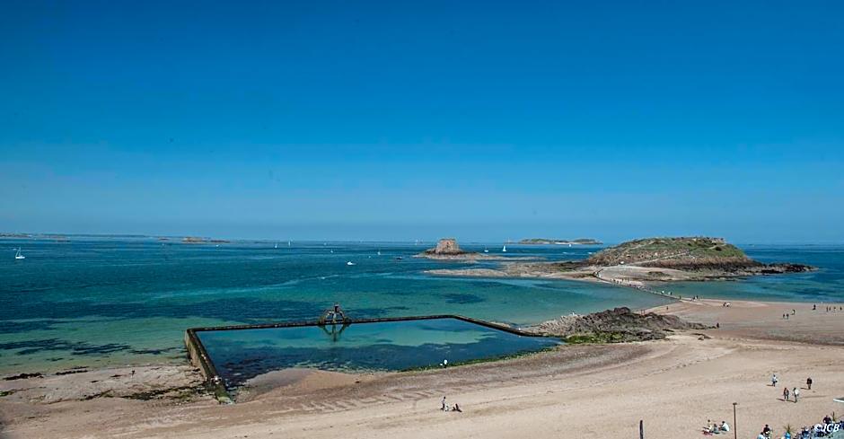 Hôtel La Porte Saint Pierre