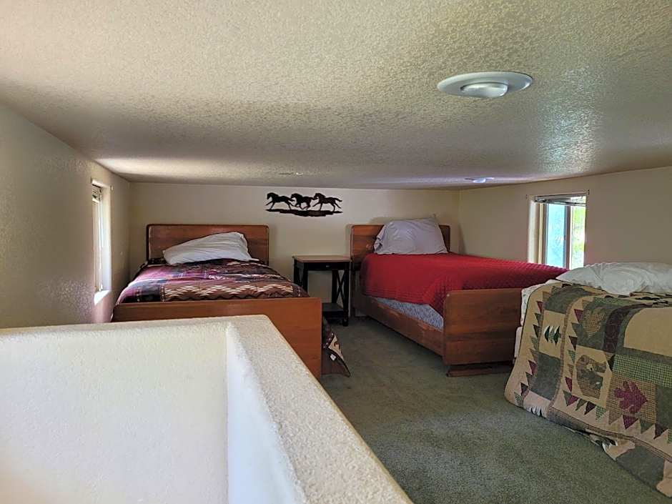 Outpost Motel on the River