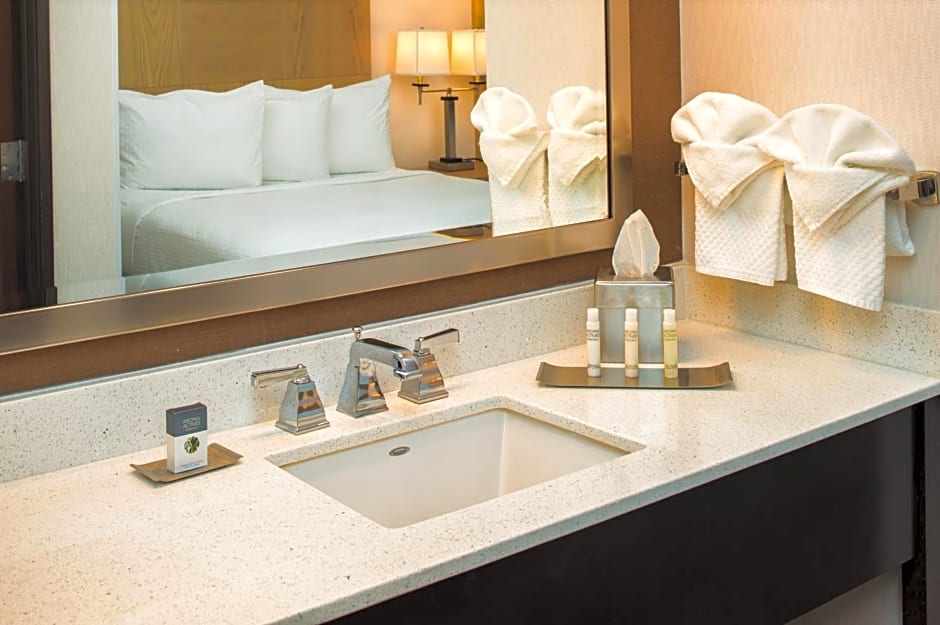 DoubleTree by Hilton Olympia