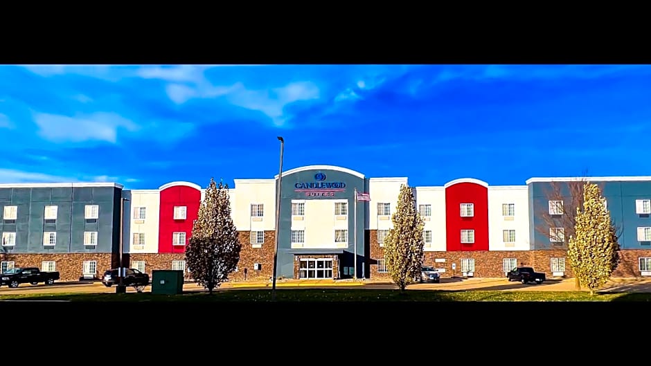 Candlewood Suites Champaign Urbana Univ Area Hotel By IHG