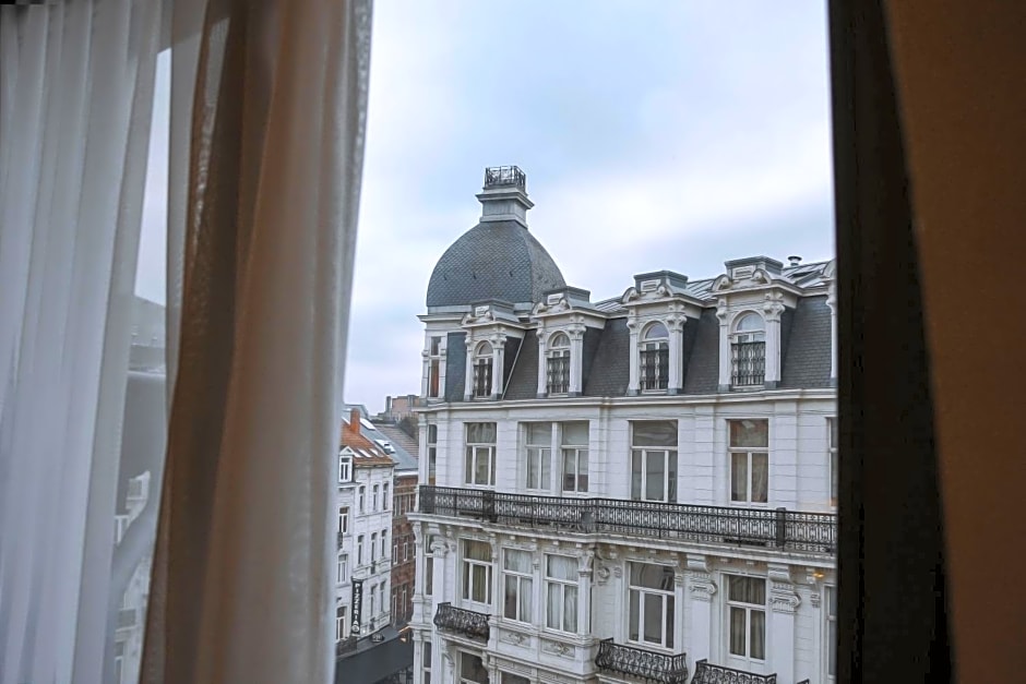 Dansaert Hotel