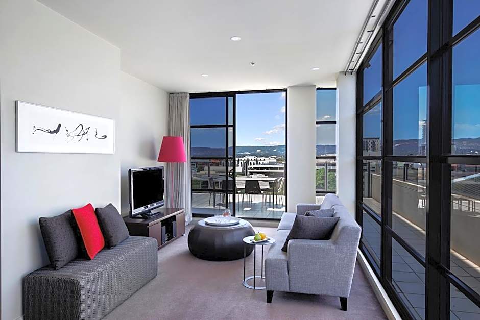 Mantra Hindmarsh Square