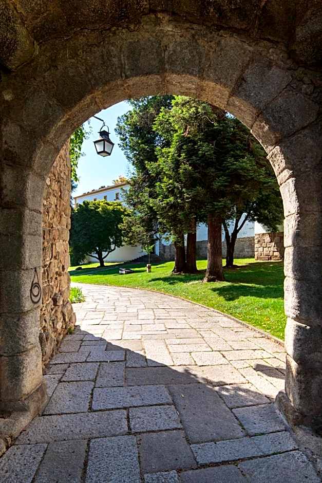 Heaven Inn Suites & Terrace