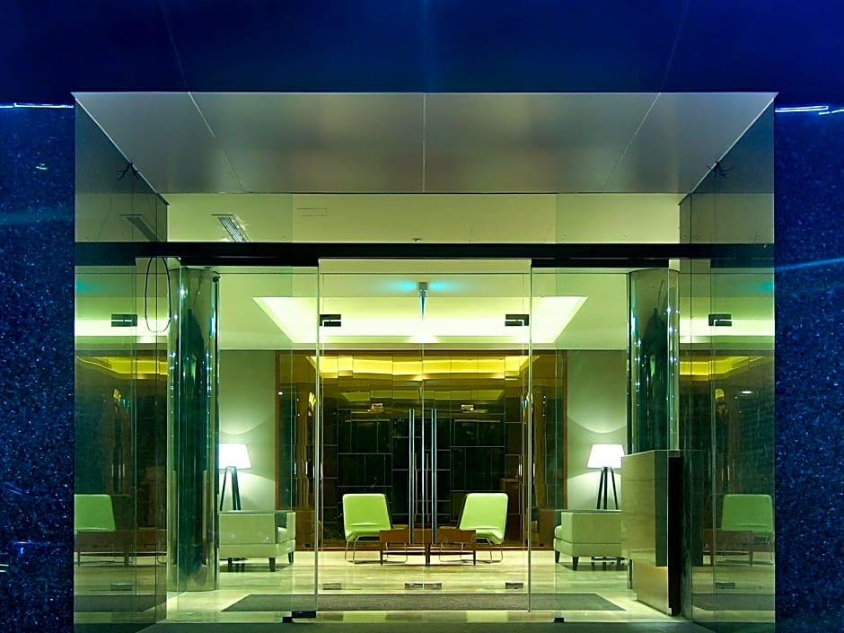 Hilton Colombo Residence