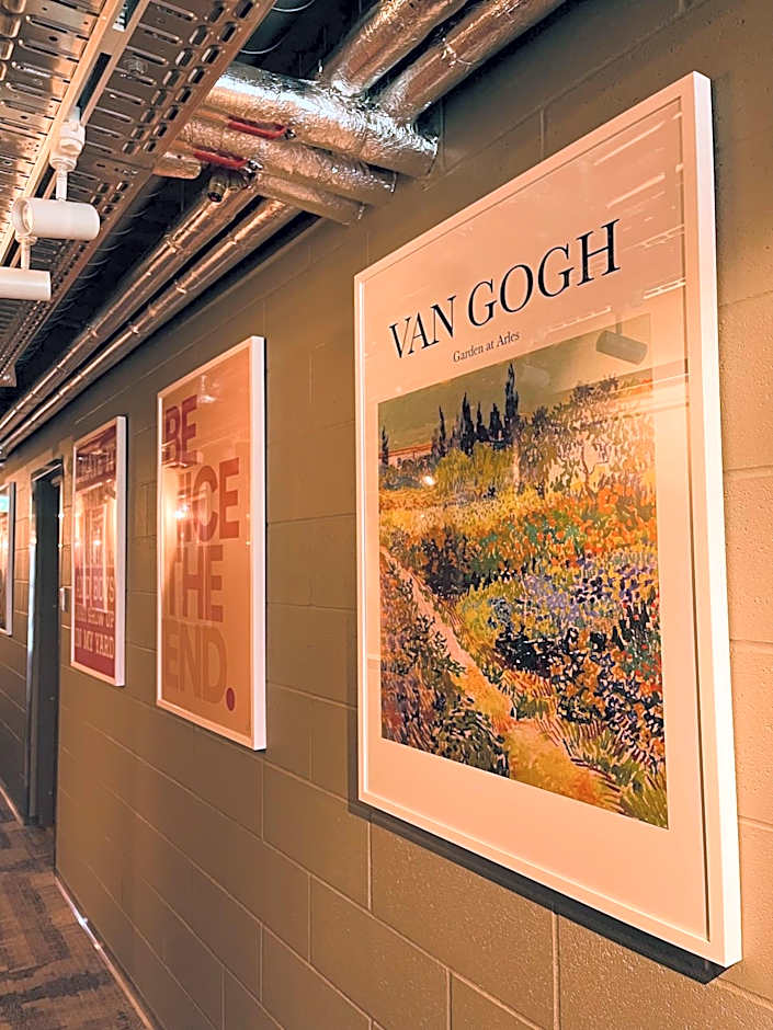 Campus House by Larsen