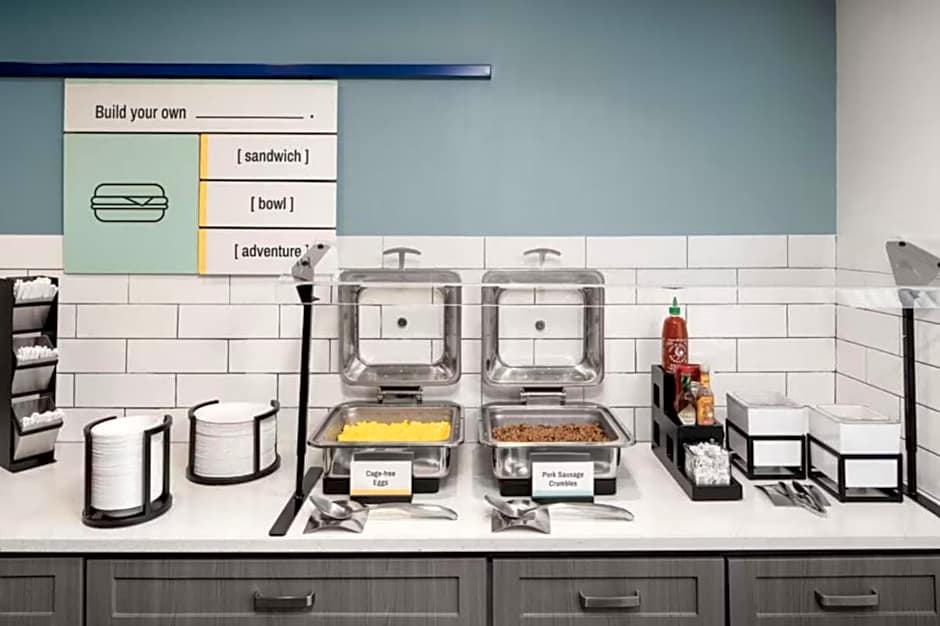 Garner Hotel Clarksville Northeast By IHG