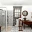Royston Hall Historical Guesthouse