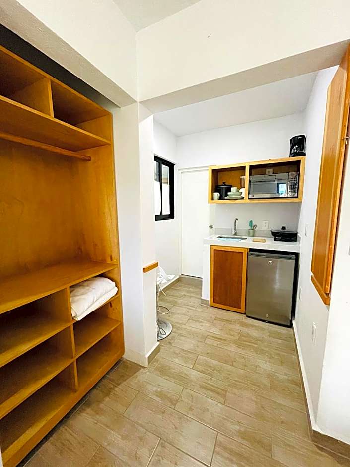 SuitesMB