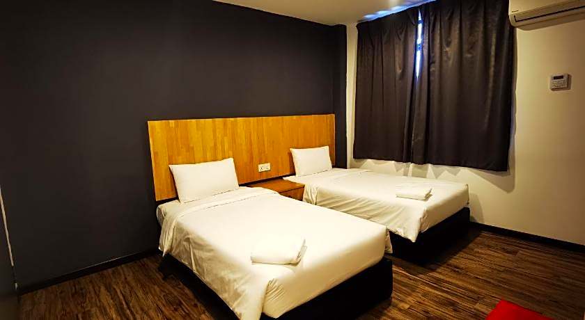 3-Plus Hotel Inanam